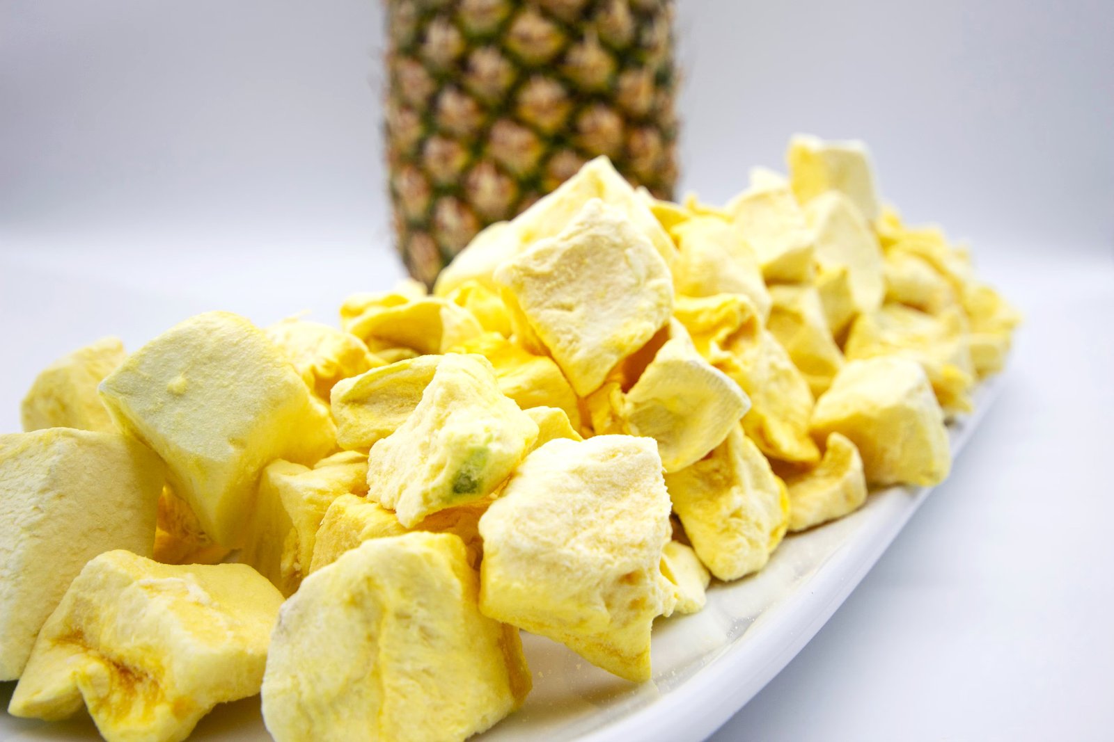 Freeze Dried Pineapple Pieces